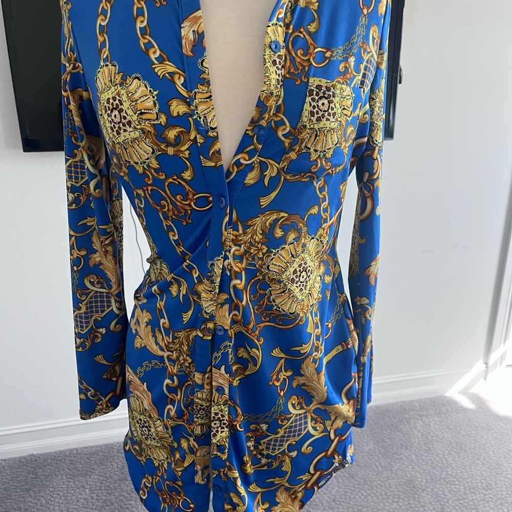 Blue long sleeve button down shirt